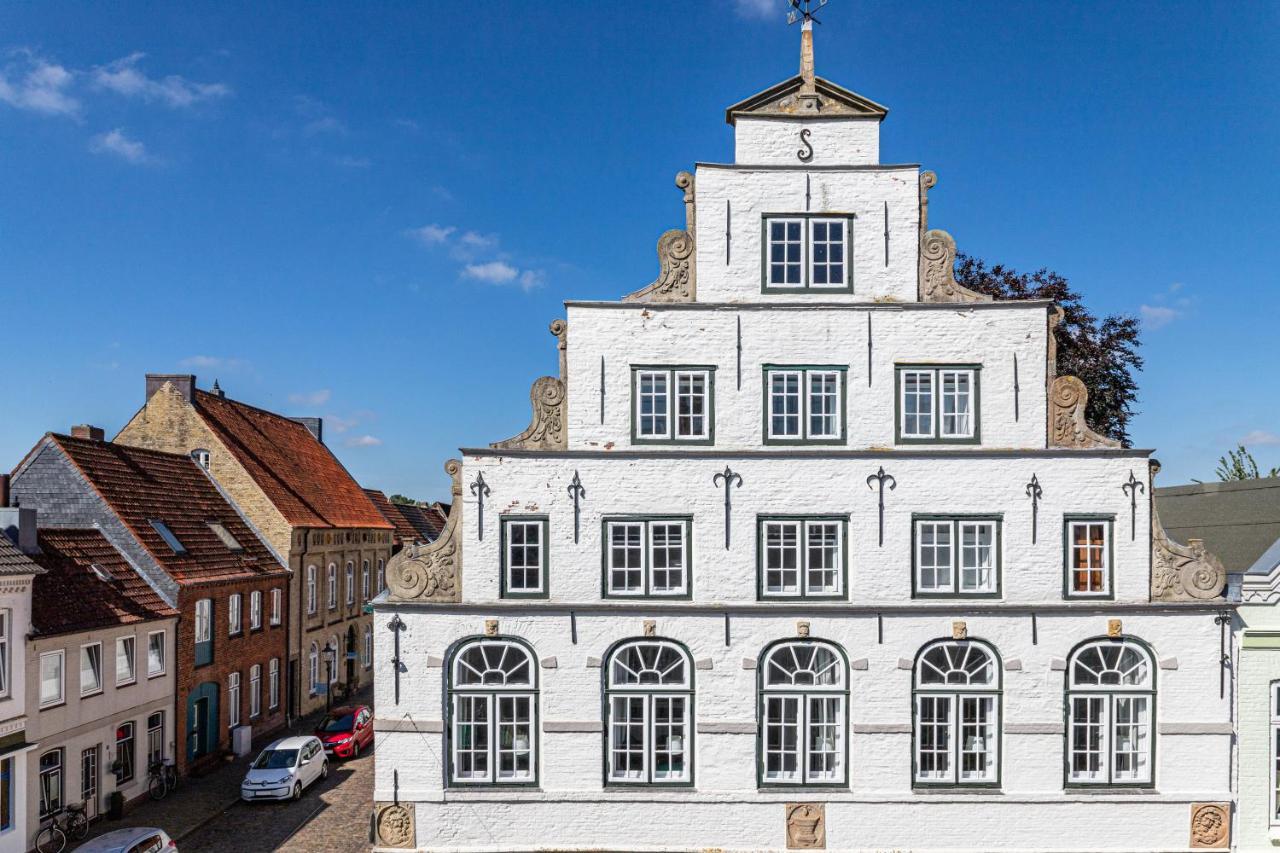 Blumenhaus-Apartment Friedrichstadt Exterior foto