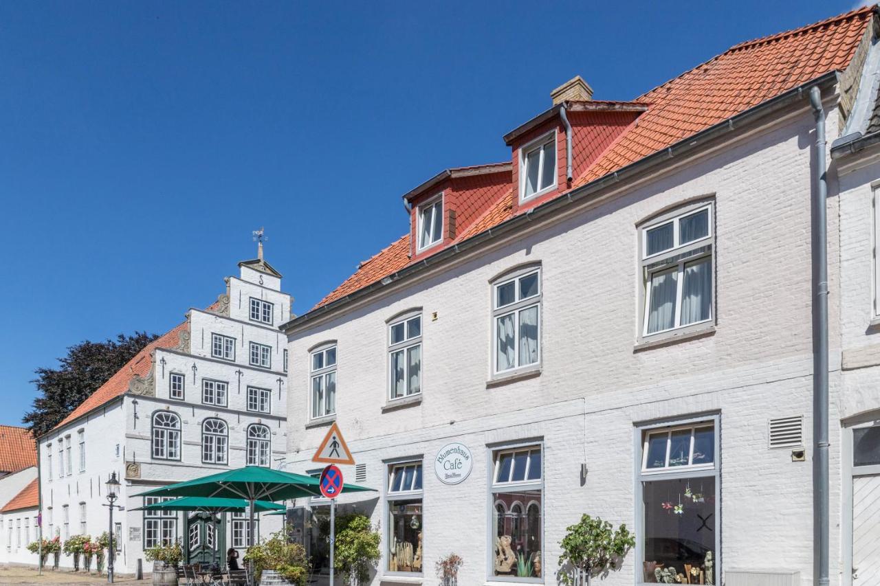 Blumenhaus-Apartment Friedrichstadt Exterior foto